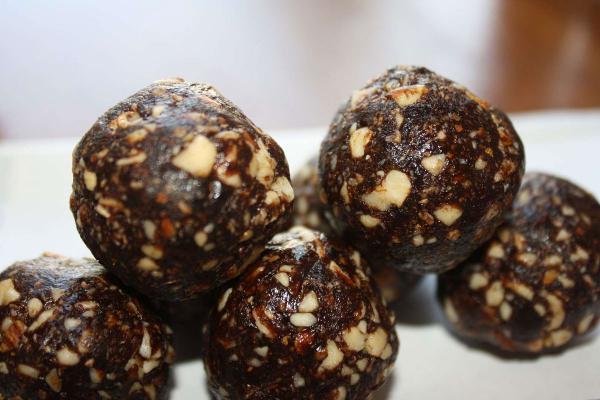 خرید ترافل خرمایی با نازلترین قیمت