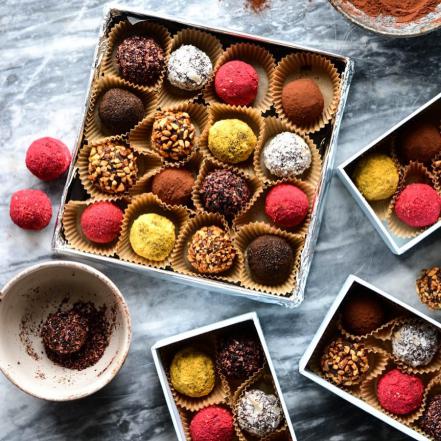 نمایندگی فروش انواع ترافل خرمای جنوب در گرگان