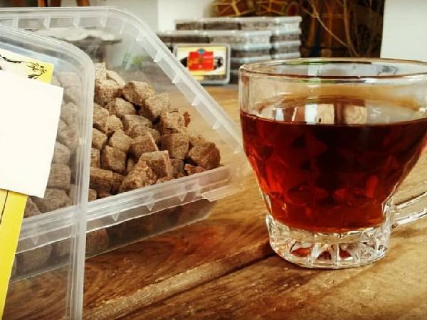 صادرات قند خرما از پایانه مرزی آستارا