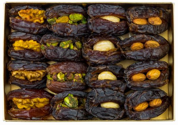 بهترین برند خرما شکلاتی و مغزدار در بازار تهران