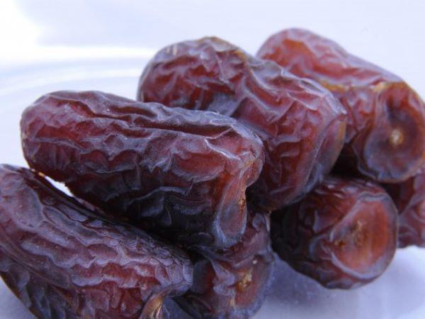 بهترین برند خرما پیارم در بازار داخلی