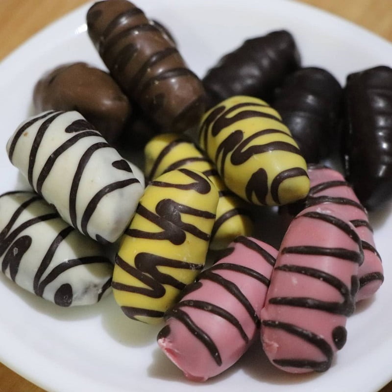 قیمت بهترین خرما شکلاتی مغزدار