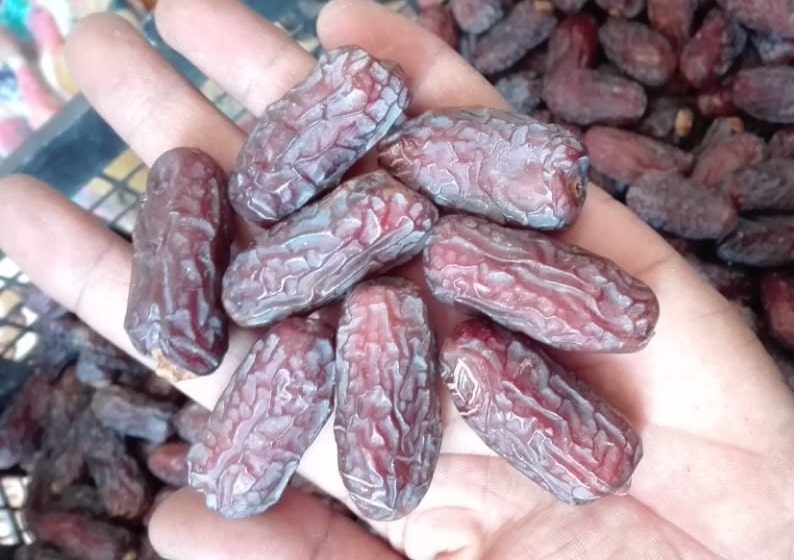 قیمت عمده خرما پیارم صادراتی