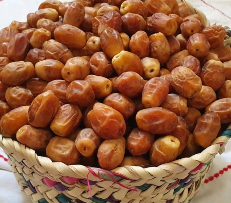 قیمت خرما زاهدی عمده