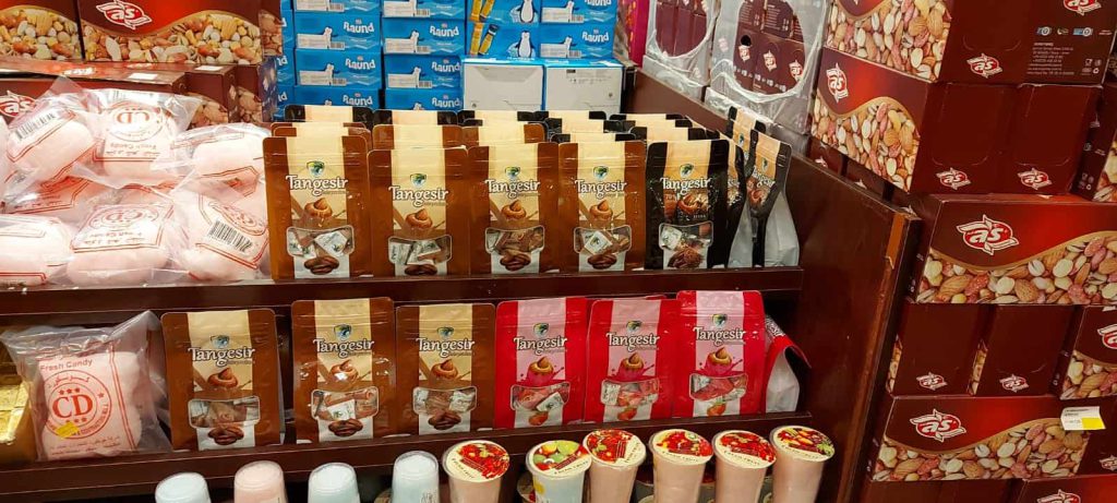 قیمت خرید خرما شکلاتی