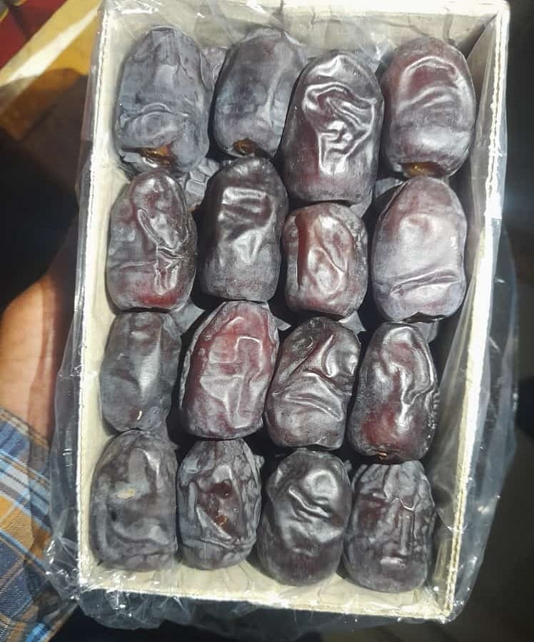 قیمت خرید خرمای مضافتی درجه یک