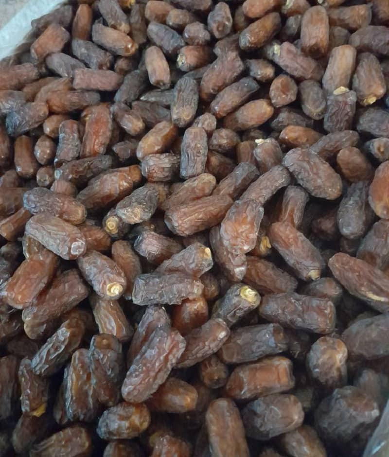 خرید عمده خرما پیارم حاجی آباد