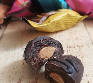 قیمت خرما شکلاتی مغزدار تنگسیر