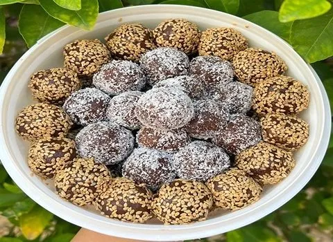 خرید و قیمت انواع حلوا خرما توپی