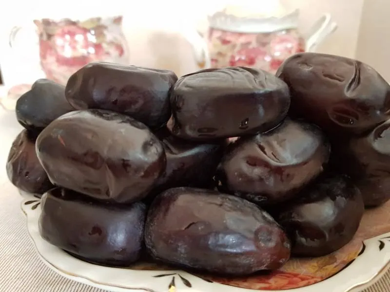 قیمت خرید خرما مضافتی ساغر + خواص، معایب و مزایا