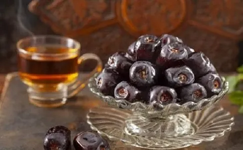 قیمت خرید خرمای رطب نرم + خواص، معایب و مزایا